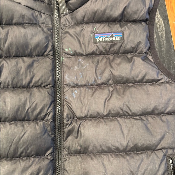 Kids Patagonia Black Down Sweater Vest - Picture 2 of 4